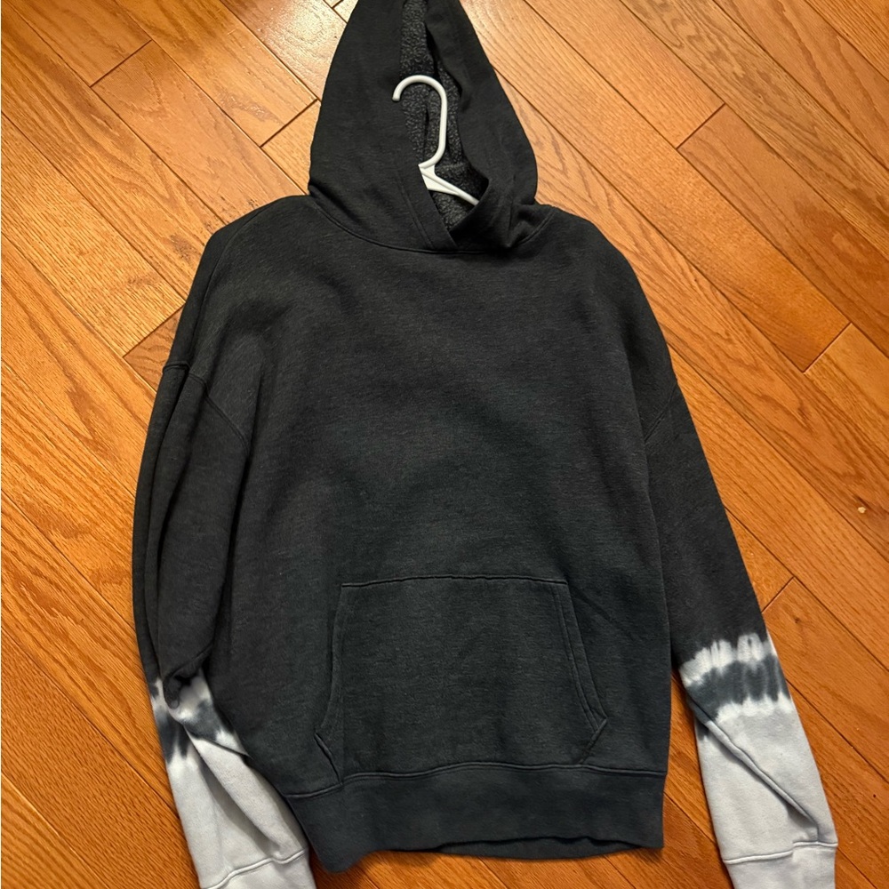 Woman’s Pink hoodie size Lg